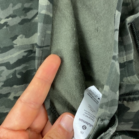 Lululemon Vinyasa Scarf *Cotton Evergreen Camo Green Multi - Picture 4 of 4